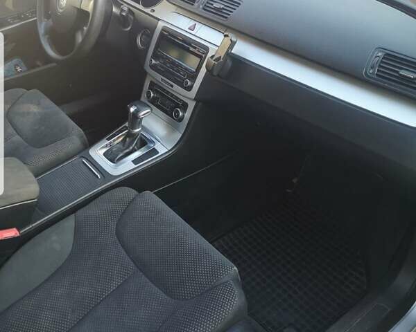 Сірий Фольксваген Пассат, об'ємом двигуна 1.97 л та пробігом 370 тис. км за 6950 $, фото 4 на Automoto.ua