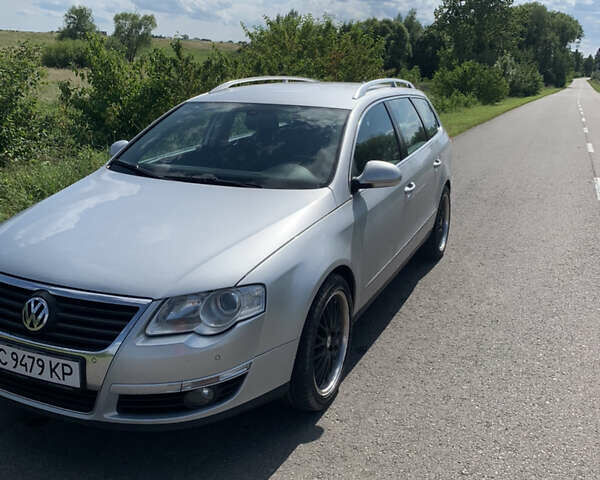 Серый Фольксваген Пассат, объемом двигателя 2 л и пробегом 277 тыс. км за 7499 $, фото 2 на Automoto.ua