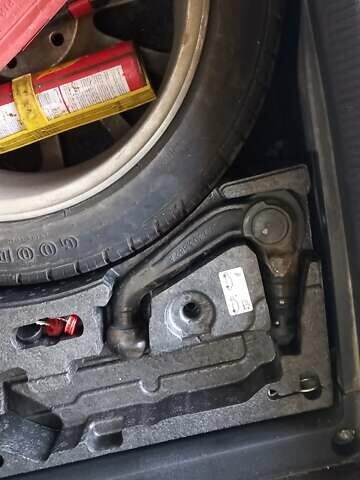 Фольксваген Пассат 2010 в Криничках на Automoto.ua Серый Фольксваген Пассат, объемом двигателя 1.97 л и пробегом 279 тыс. км за 6500 $, фото 12 на Automoto.ua