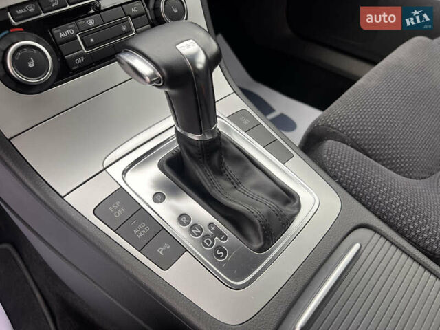 Серый Фольксваген Пассат, объемом двигателя 1.8 л и пробегом 141 тыс. км за 7500 $, фото 23 на Automoto.ua