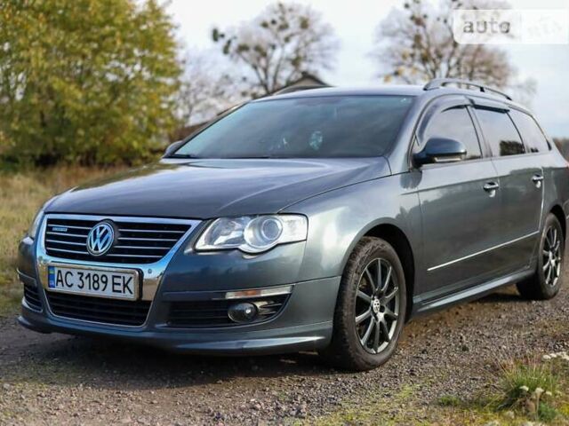 Серый Фольксваген Пассат, объемом двигателя 1.6 л и пробегом 214 тыс. км за 8200 $, фото 1 на Automoto.ua