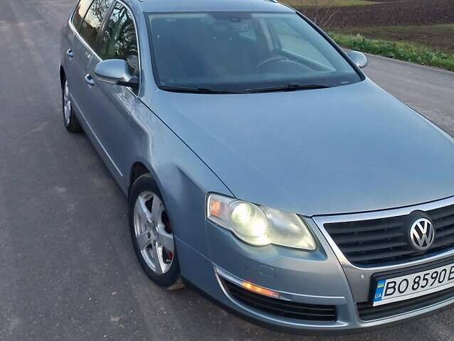 Фольксваген Пассат 2010 в Збараже на Automoto.ua Серый Фольксваген Пассат, объемом двигателя 1.6 л и пробегом 350 тыс. км за 6199 $, фото 1 на Automoto.ua