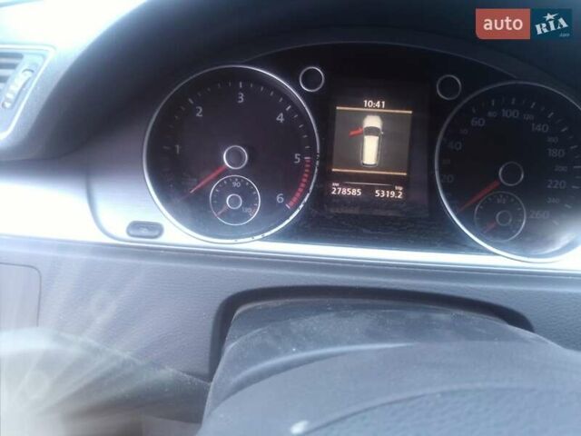 Сірий Фольксваген Пассат, об'ємом двигуна 1.6 л та пробігом 279 тис. км за 8500 $, фото 5 на Automoto.ua