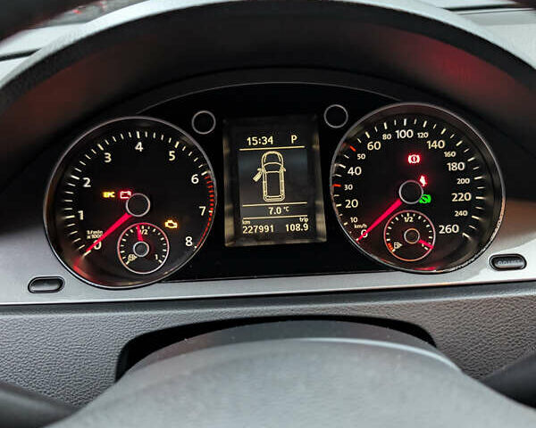 Сірий Фольксваген Пассат, об'ємом двигуна 1.39 л та пробігом 228 тис. км за 7200 $, фото 10 на Automoto.ua