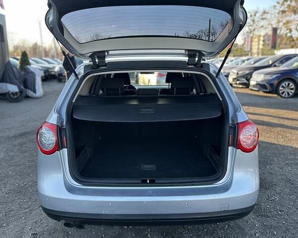 Серый Фольксваген Пассат, объемом двигателя 1.8 л и пробегом 216 тыс. км за 7400 $, фото 11 на Automoto.ua