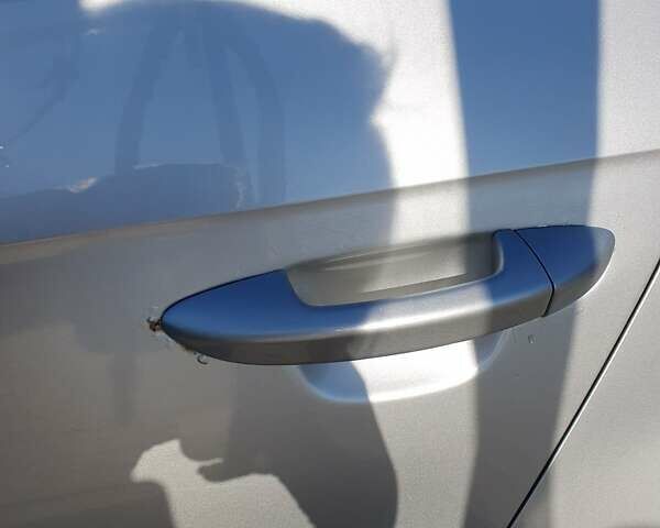 Серый Фольксваген Пассат, объемом двигателя 2 л и пробегом 303 тыс. км за 8500 $, фото 11 на Automoto.ua