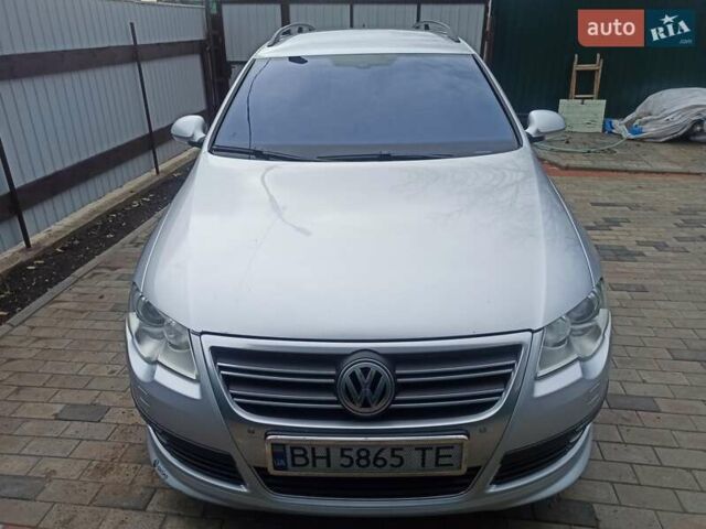 Серый Фольксваген Пассат, объемом двигателя 1.97 л и пробегом 280 тыс. км за 9500 $, фото 2 на Automoto.ua