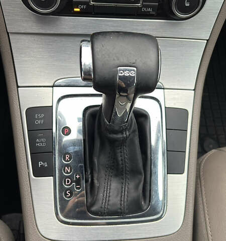 Серый Фольксваген Пассат, объемом двигателя 1.8 л и пробегом 320 тыс. км за 6500 $, фото 29 на Automoto.ua