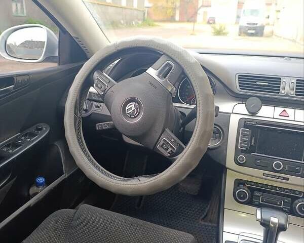 Серый Фольксваген Пассат, объемом двигателя 1.97 л и пробегом 240 тыс. км за 7000 $, фото 6 на Automoto.ua