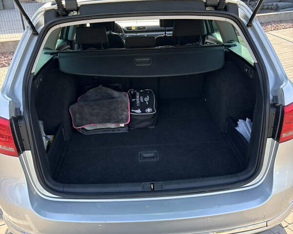 Серый Фольксваген Пассат, объемом двигателя 2 л и пробегом 310 тыс. км за 9900 $, фото 7 на Automoto.ua