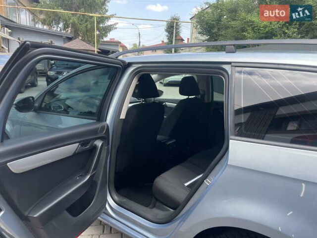 Фольксваген Пассат 2011 в Ивано-Франковске на Automoto.ua Серый Фольксваген Пассат, объемом двигателя 1.97 л и пробегом 262 тыс. км за 8450 $, фото 16 на Automoto.ua