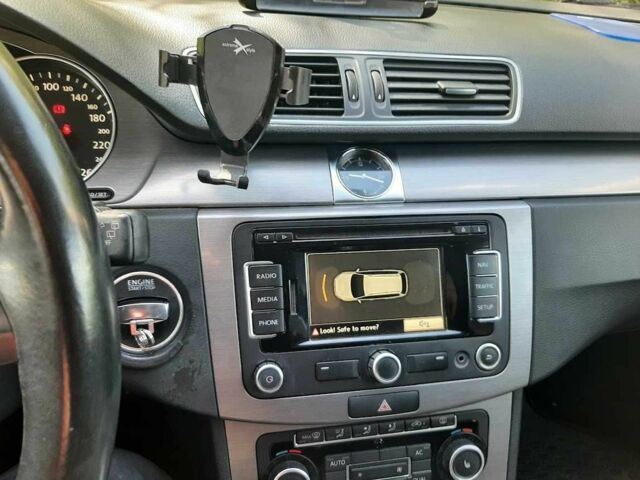 Сірий Фольксваген Пассат, об'ємом двигуна 2 л та пробігом 315 тис. км за 9600 $, фото 7 на Automoto.ua