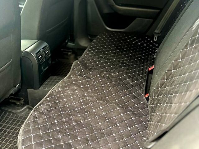 Сірий Фольксваген Пассат, об'ємом двигуна 1.6 л та пробігом 255 тис. км за 8400 $, фото 7 на Automoto.ua