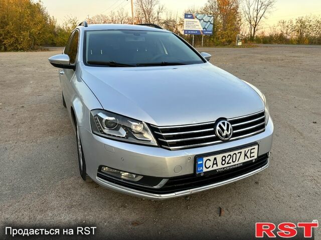 Серый Фольксваген Пассат, объемом двигателя 1.6 л и пробегом 276 тыс. км за 7000 $, фото 2 на Automoto.ua