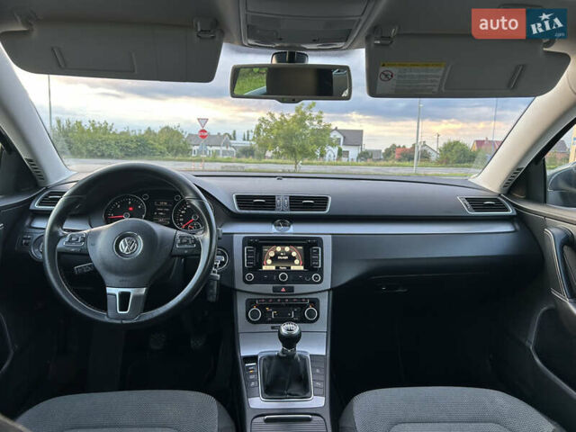 Сірий Фольксваген Пассат, об'ємом двигуна 1.6 л та пробігом 279 тис. км за 8900 $, фото 20 на Automoto.ua
