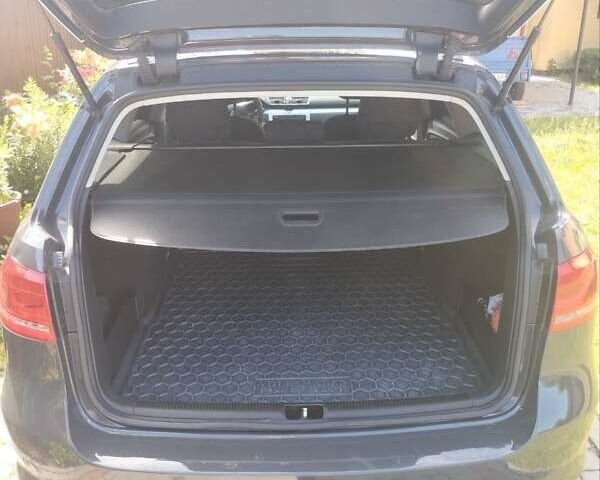 Сірий Фольксваген Пассат, об'ємом двигуна 1.6 л та пробігом 258 тис. км за 8900 $, фото 3 на Automoto.ua