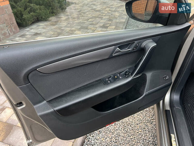 Сірий Фольксваген Пассат, об'ємом двигуна 1.6 л та пробігом 307 тис. км за 8800 $, фото 30 на Automoto.ua