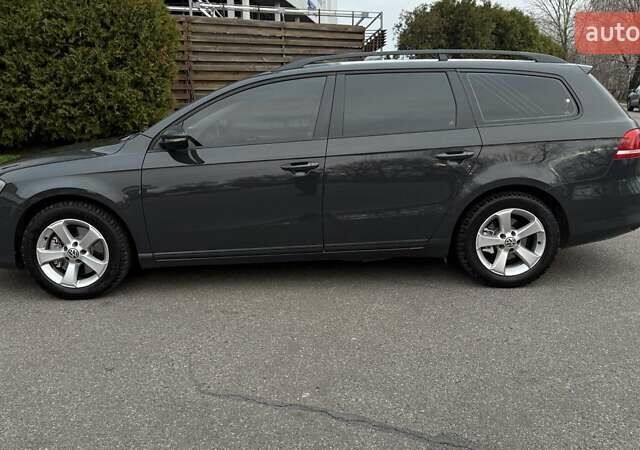 Сірий Фольксваген Пассат, об'ємом двигуна 1.6 л та пробігом 260 тис. км за 9250 $, фото 11 на Automoto.ua