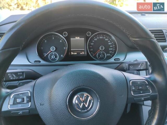 Сірий Фольксваген Пассат, об'ємом двигуна 1.97 л та пробігом 290 тис. км за 11200 $, фото 3 на Automoto.ua