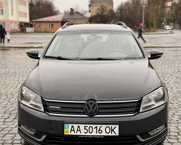 Серый Фольксваген Пассат, объемом двигателя 1.6 л и пробегом 493 тыс. км за 7999 $, фото 13 на Automoto.ua