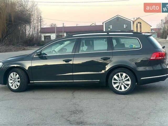 Серый Фольксваген Пассат, объемом двигателя 1.6 л и пробегом 332 тыс. км за 10500 $, фото 2 на Automoto.ua