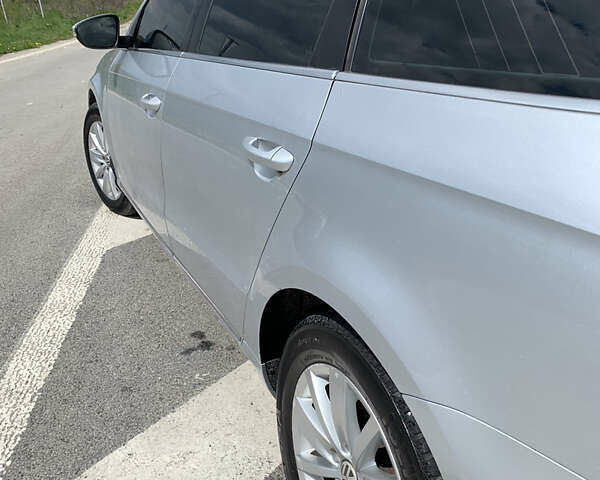 Сірий Фольксваген Пассат, об'ємом двигуна 2 л та пробігом 340 тис. км за 10900 $, фото 65 на Automoto.ua