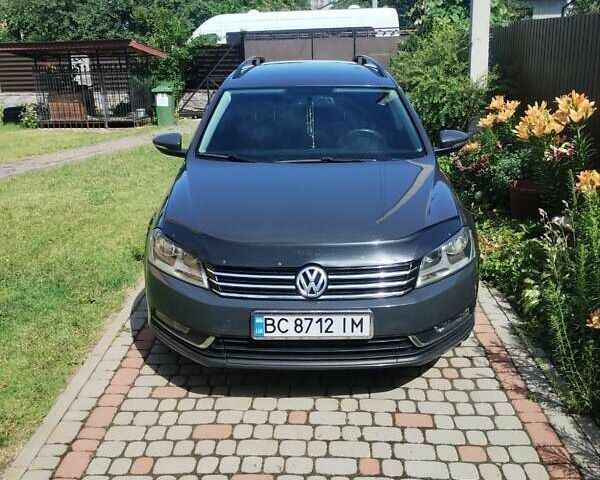 Сірий Фольксваген Пассат, об'ємом двигуна 1.6 л та пробігом 258 тис. км за 8900 $, фото 4 на Automoto.ua