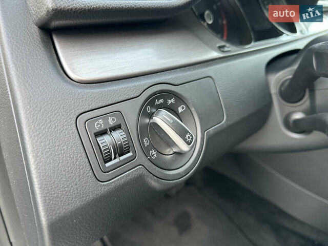 Сірий Фольксваген Пассат, об'ємом двигуна 1.8 л та пробігом 234 тис. км за 8500 $, фото 18 на Automoto.ua