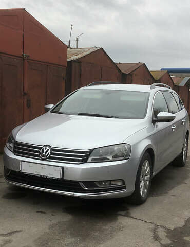 Серый Фольксваген Пассат, объемом двигателя 1.97 л и пробегом 270 тыс. км за 9300 $, фото 1 на Automoto.ua