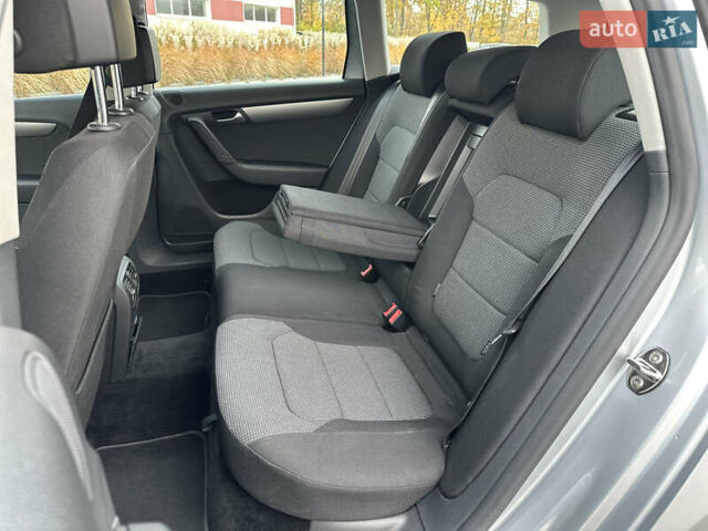 Сірий Фольксваген Пассат, об'ємом двигуна 1.8 л та пробігом 234 тис. км за 8500 $, фото 25 на Automoto.ua