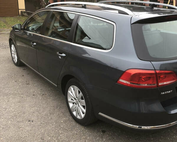 Серый Фольксваген Пассат, объемом двигателя 1.6 л и пробегом 275 тыс. км за 9100 $, фото 20 на Automoto.ua