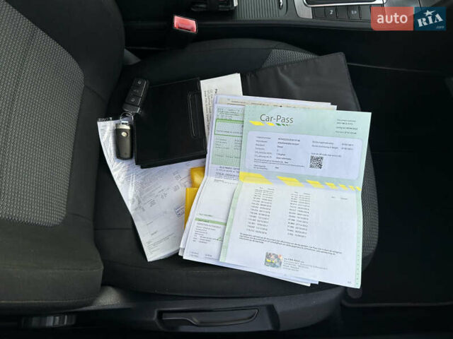 Сірий Фольксваген Пассат, об'ємом двигуна 1.6 л та пробігом 279 тис. км за 8900 $, фото 16 на Automoto.ua