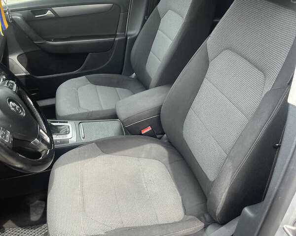 Серый Фольксваген Пассат, объемом двигателя 2 л и пробегом 310 тыс. км за 9900 $, фото 16 на Automoto.ua