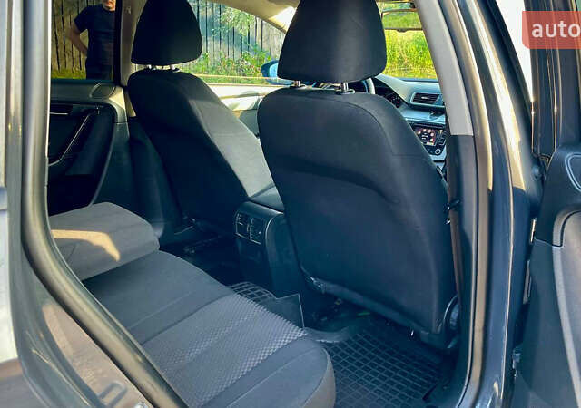 Серый Фольксваген Пассат, объемом двигателя 1.6 л и пробегом 370 тыс. км за 8500 $, фото 20 на Automoto.ua