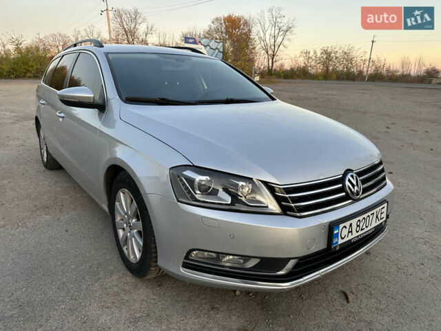 Серый Фольксваген Пассат, объемом двигателя 1.6 л и пробегом 276 тыс. км за 7000 $, фото 3 на Automoto.ua