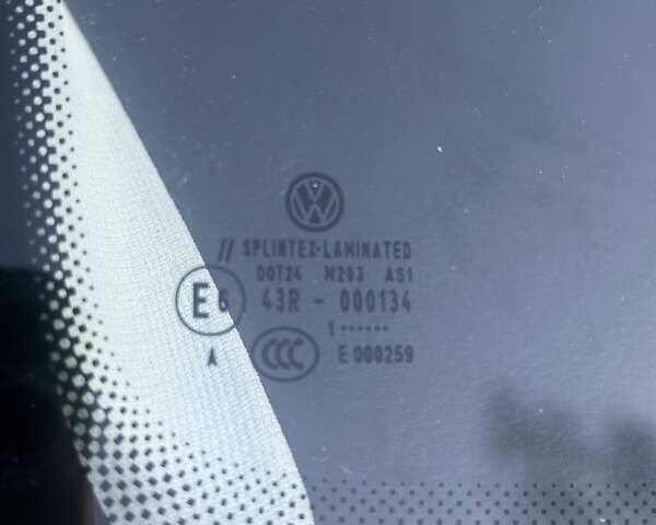 Серый Фольксваген Пассат, объемом двигателя 1.6 л и пробегом 332 тыс. км за 10500 $, фото 14 на Automoto.ua