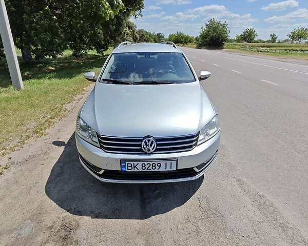 Серый Фольксваген Пассат, объемом двигателя 2 л и пробегом 313 тыс. км за 11000 $, фото 8 на Automoto.ua