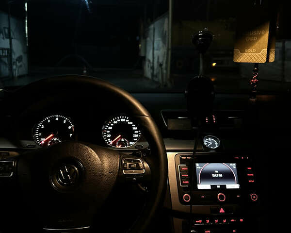 Серый Фольксваген Пассат, объемом двигателя 1.39 л и пробегом 353 тыс. км за 6999 $, фото 12 на Automoto.ua