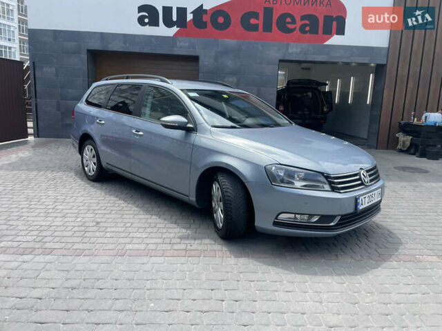 Фольксваген Пассат 2011 в Ивано-Франковске на Automoto.ua Серый Фольксваген Пассат, объемом двигателя 1.97 л и пробегом 262 тыс. км за 8450 $, фото 23 на Automoto.ua