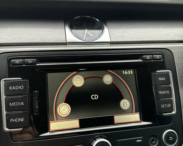 Серый Фольксваген Пассат, объемом двигателя 1.97 л и пробегом 337 тыс. км за 9900 $, фото 21 на Automoto.ua