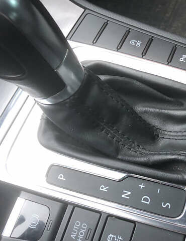 Серый Фольксваген Пассат, объемом двигателя 1.97 л и пробегом 270 тыс. км за 9300 $, фото 11 на Automoto.ua