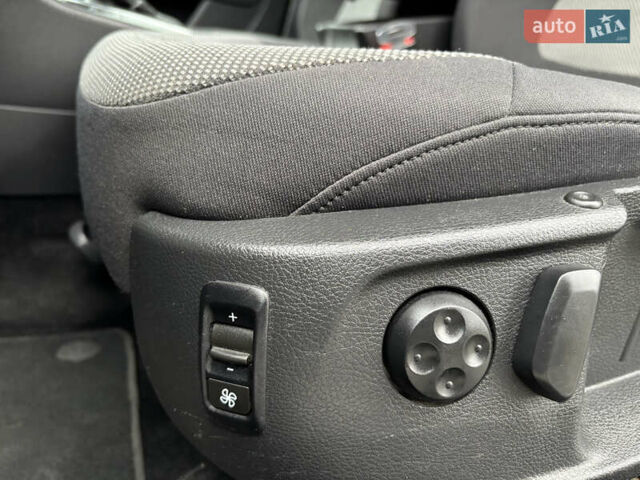 Серый Фольксваген Пассат, объемом двигателя 2 л и пробегом 277 тыс. км за 10900 $, фото 50 на Automoto.ua