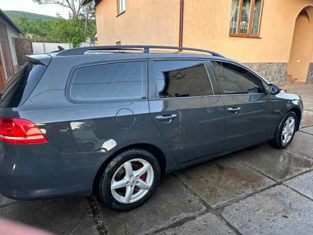 Сірий Фольксваген Пассат, об'ємом двигуна 1.6 л та пробігом 269 тис. км за 7800 $, фото 2 на Automoto.ua