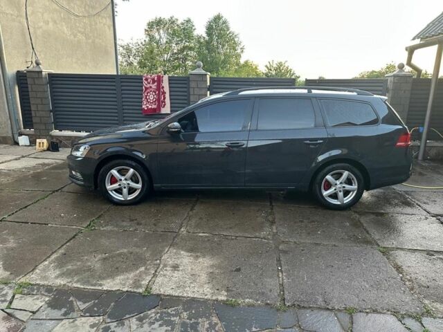 Сірий Фольксваген Пассат, об'ємом двигуна 1.6 л та пробігом 269 тис. км за 7800 $, фото 1 на Automoto.ua