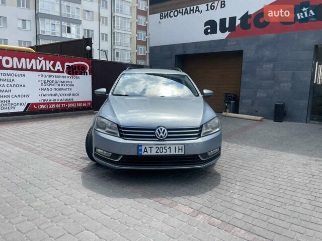 Фольксваген Пассат 2011 в Ивано-Франковске на Automoto.ua Серый Фольксваген Пассат, объемом двигателя 1.97 л и пробегом 262 тыс. км за 8450 $, фото 26 на Automoto.ua