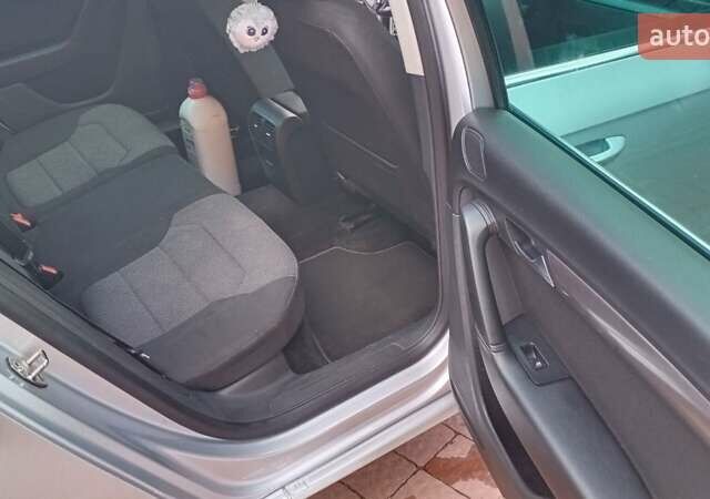 Серый Фольксваген Пассат, объемом двигателя 2 л и пробегом 250 тыс. км за 9800 $, фото 20 на Automoto.ua