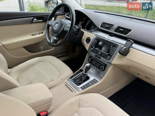 Серый Фольксваген Пассат, объемом двигателя 2 л и пробегом 236 тыс. км за 11999 $, фото 23 на Automoto.ua