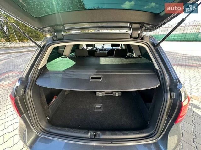 Серый Фольксваген Пассат, объемом двигателя 2 л и пробегом 260 тыс. км за 10500 $, фото 19 на Automoto.ua