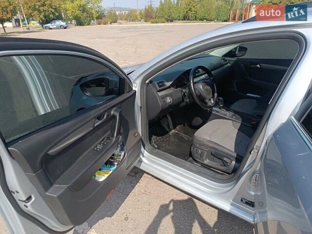 Серый Фольксваген Пассат, объемом двигателя 2 л и пробегом 262 тыс. км за 10600 $, фото 8 на Automoto.ua