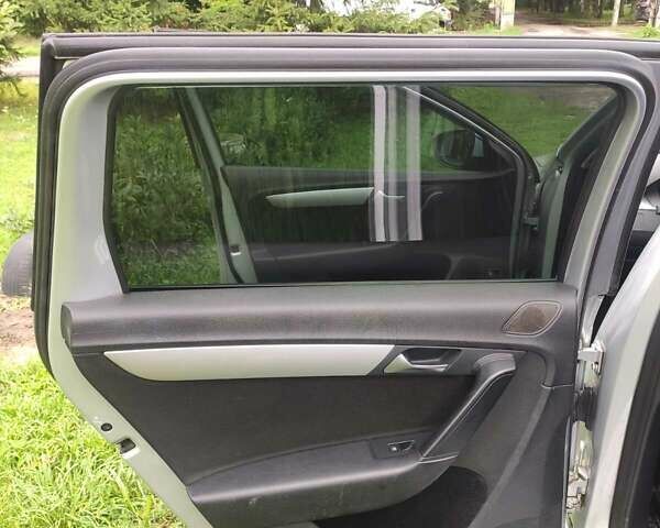 Серый Фольксваген Пассат, объемом двигателя 1.97 л и пробегом 292 тыс. км за 10000 $, фото 20 на Automoto.ua